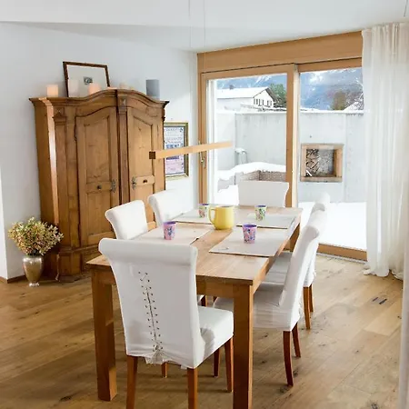 Valmala Flat For 5 People And A Family Dog With Fenced Garden Lenz