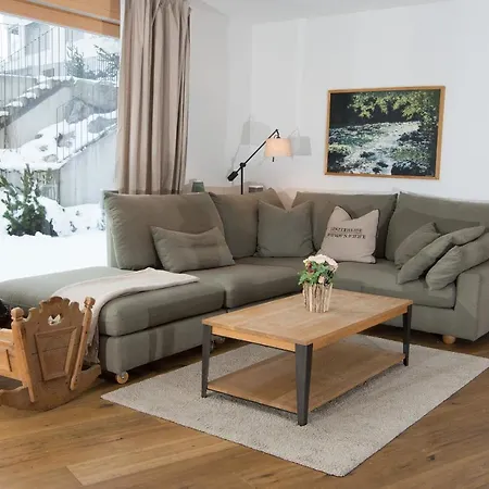 Valmala Flat For 5 People And A Family Dog With Fenced Garden Apartment