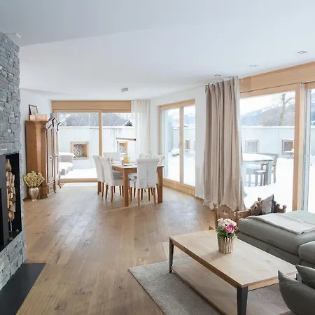 Family Oasis With Garden And Fireplace Lägenhet