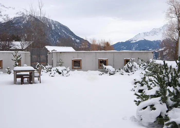 Daire Valmala Flat For 5 People And A Family Dog With Fenced Garden *